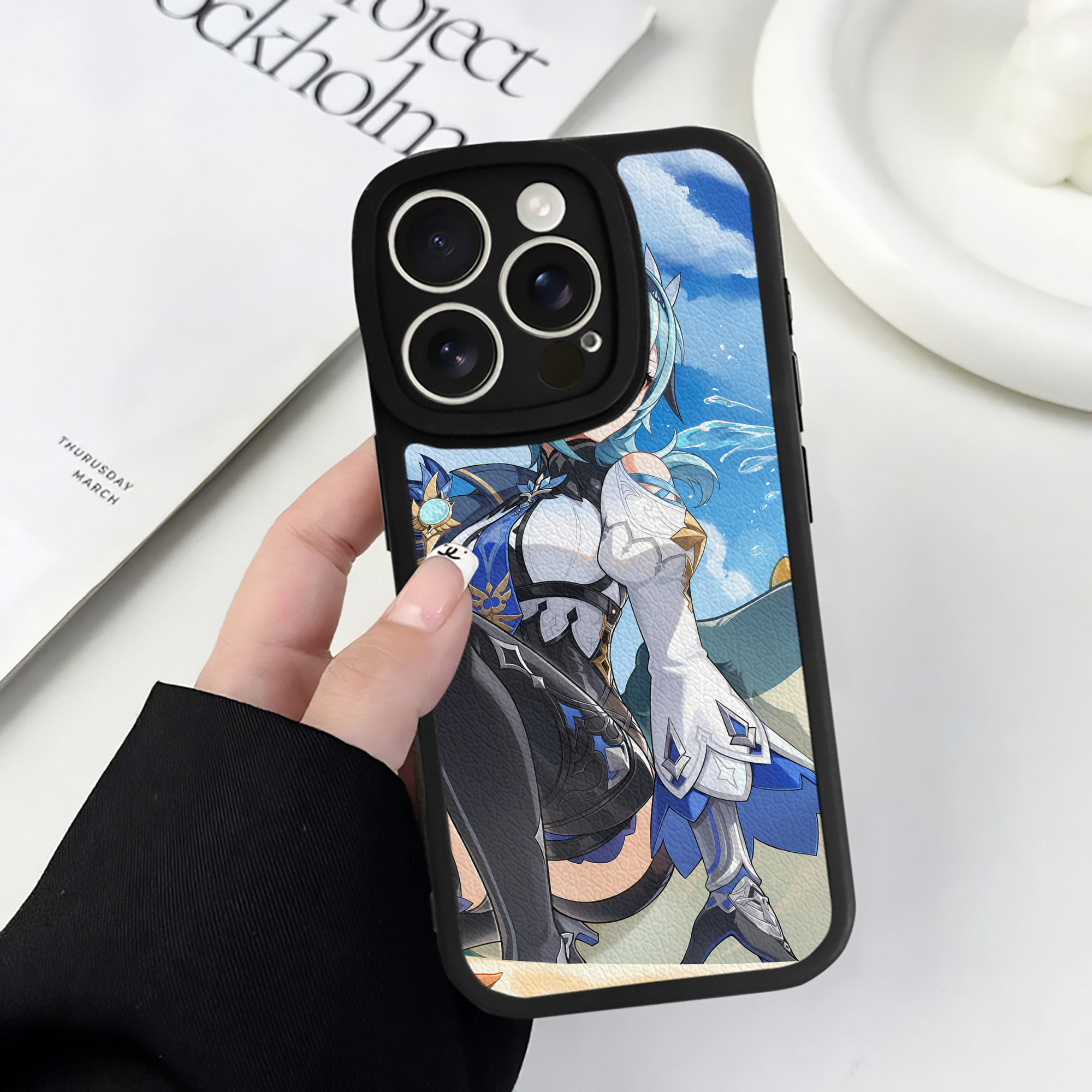 げんし神 genshin 【iPhone 16シリーズ対応】シリコンスマホケース（レザー調） 材質：シリコン